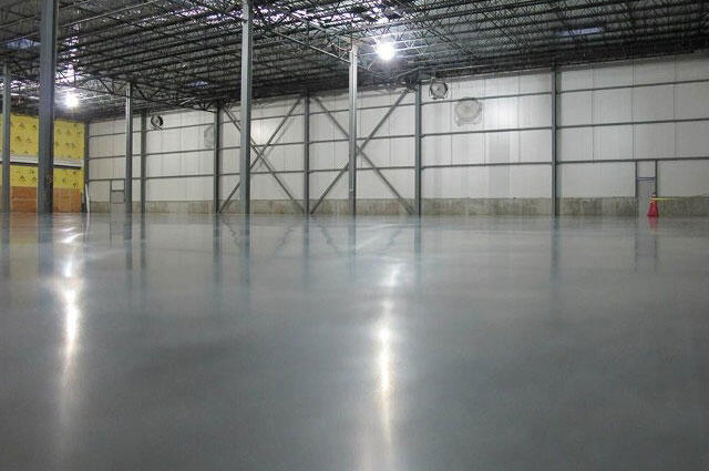 shiny floor with shed 1
